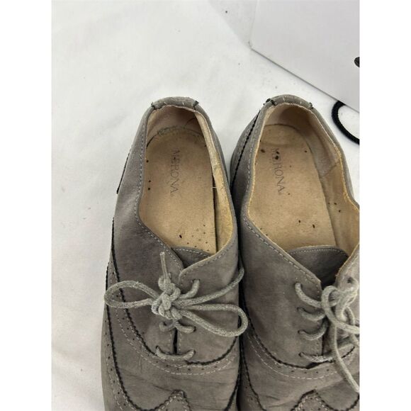 Merona Women's Gray Suede Oxfords Size 8 Casual Slip-On Flats - Picture 2 of 6